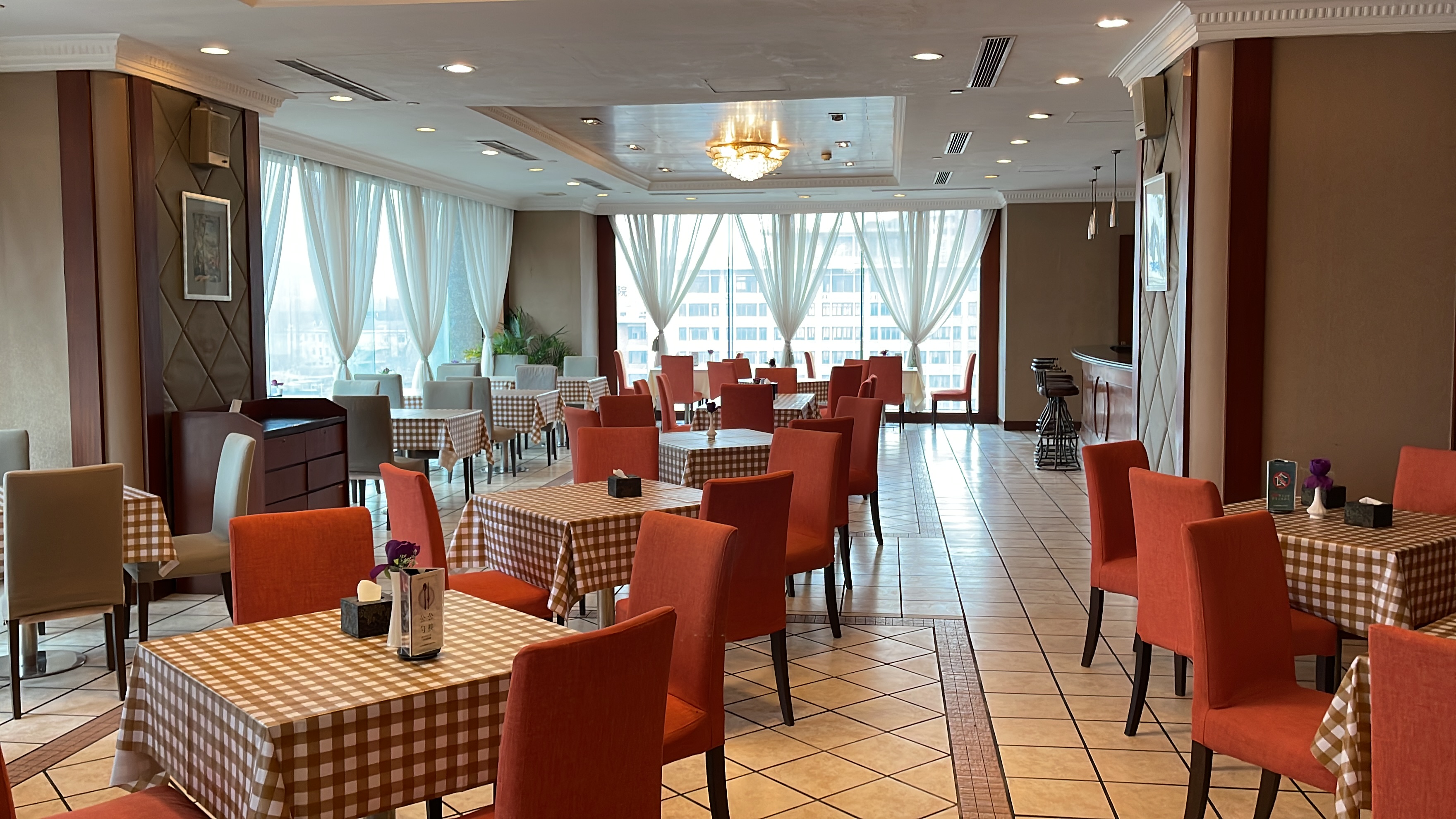 Central Plaza Hotel 6