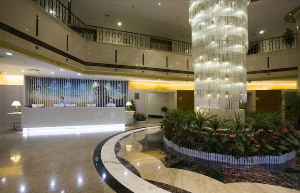 Dalian Bohai Pearl Hotel 8