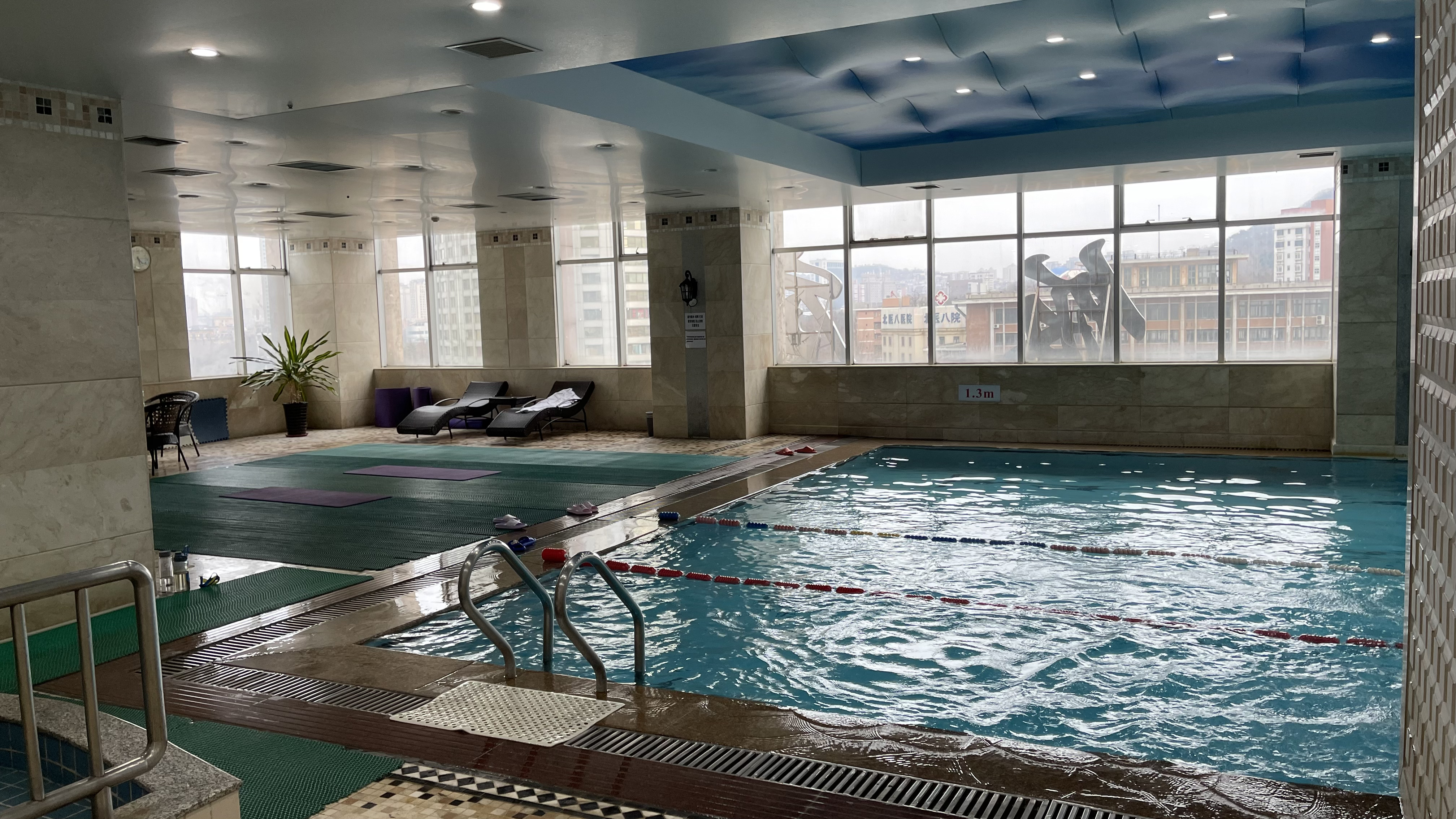 Central Plaza Hotel 8