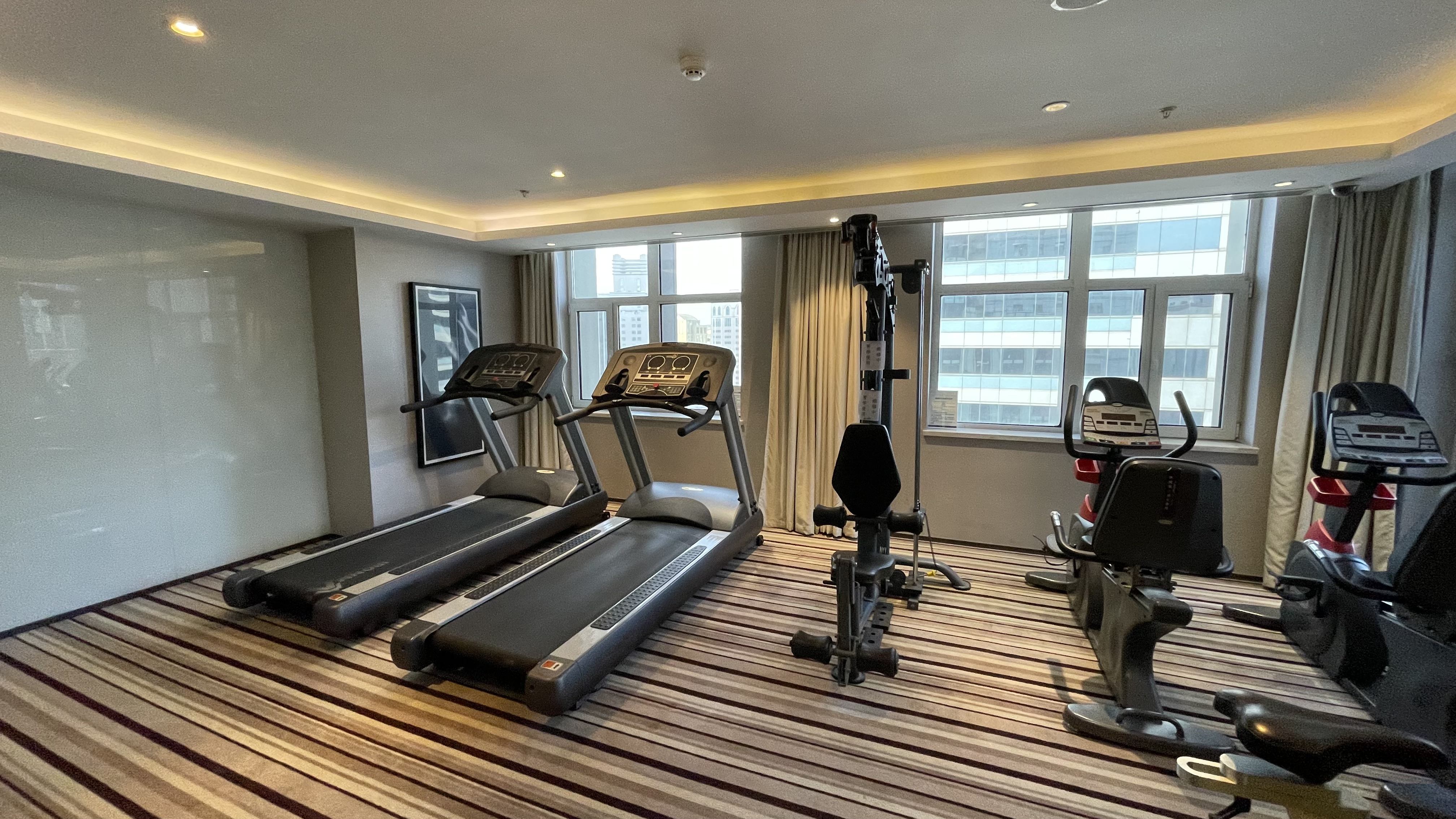 Mercure Dalian City Center 14